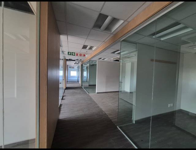 661M² OFFICE TO LET IN SANDTON CENTRAL